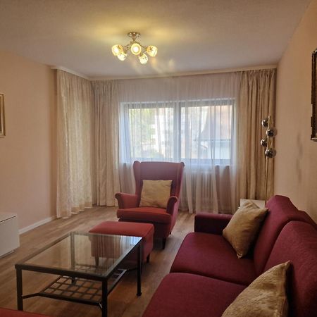 Colibri Apartment บาเดน-บาเดน ภายนอก รูปภาพ